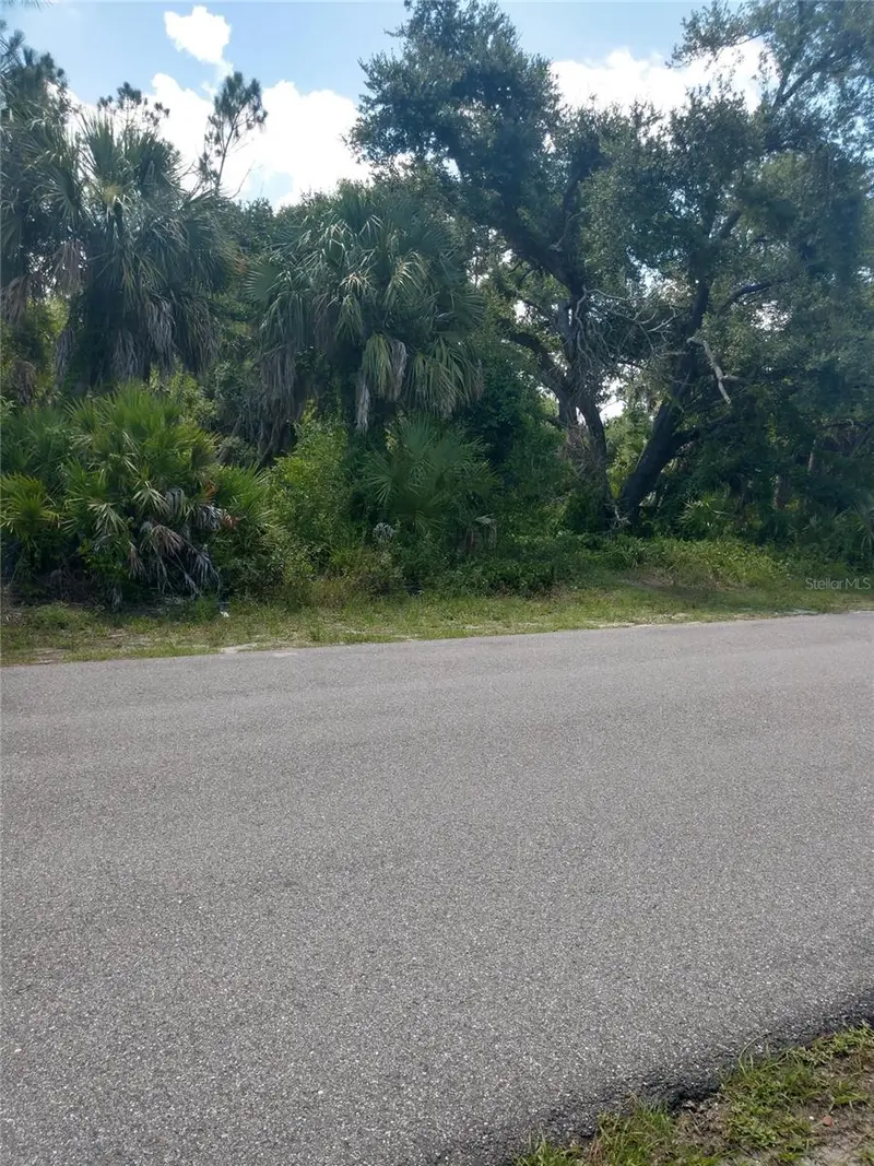 1420 Kenesaw St, FL