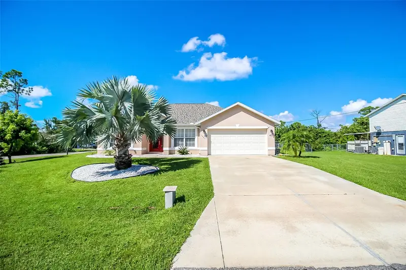 1465 Shields St, FL