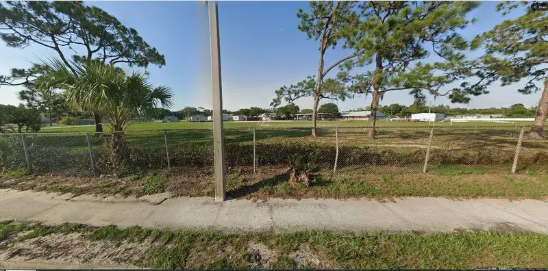 Hwy 60 E, FL