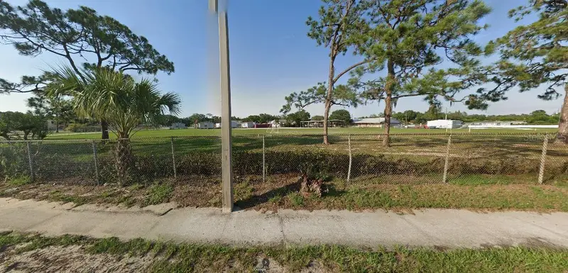 Hwy 60 E, FL