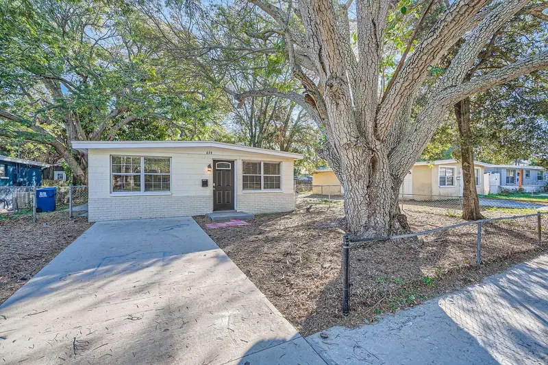 634 Newton Avenue, FL