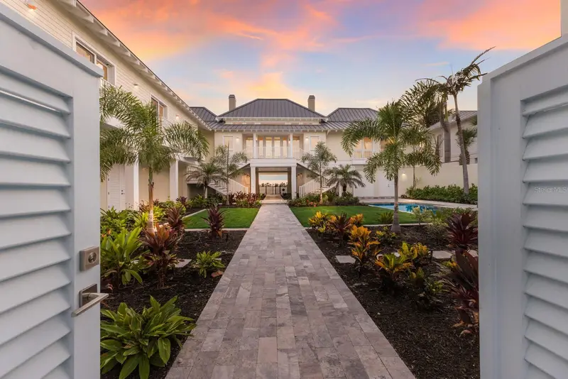 2031 Shore Ln, FL