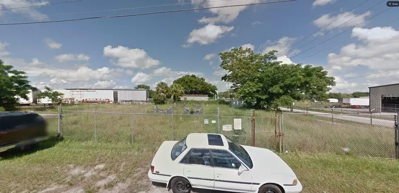 60 E St, FL