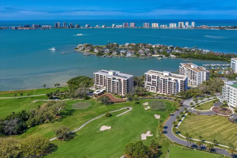 6 Belleview Blvd #105, FL