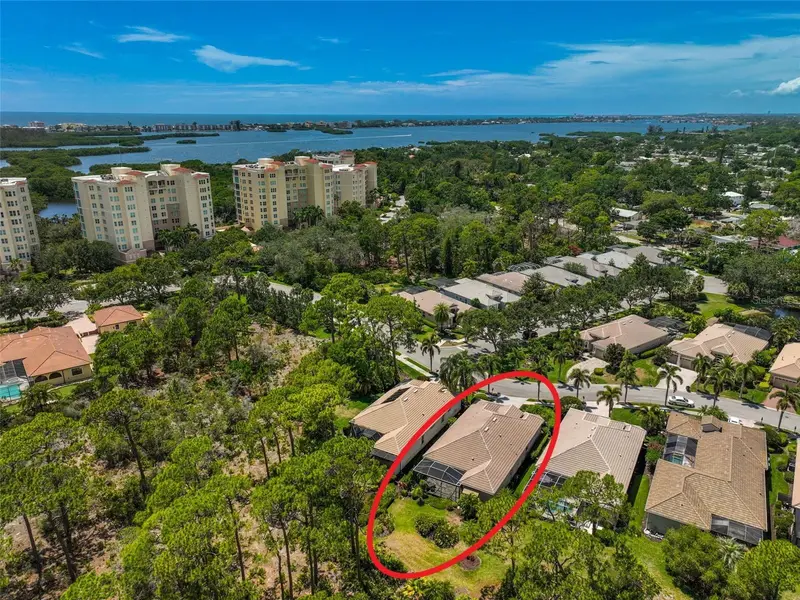 293 Turquoise Ln, FL