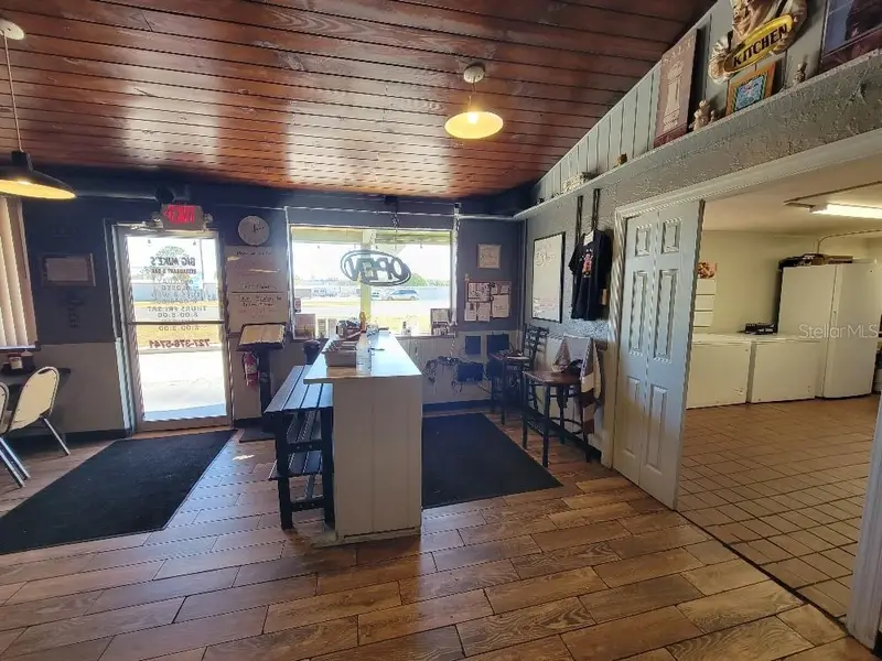 16103 Us Highway 19, FL