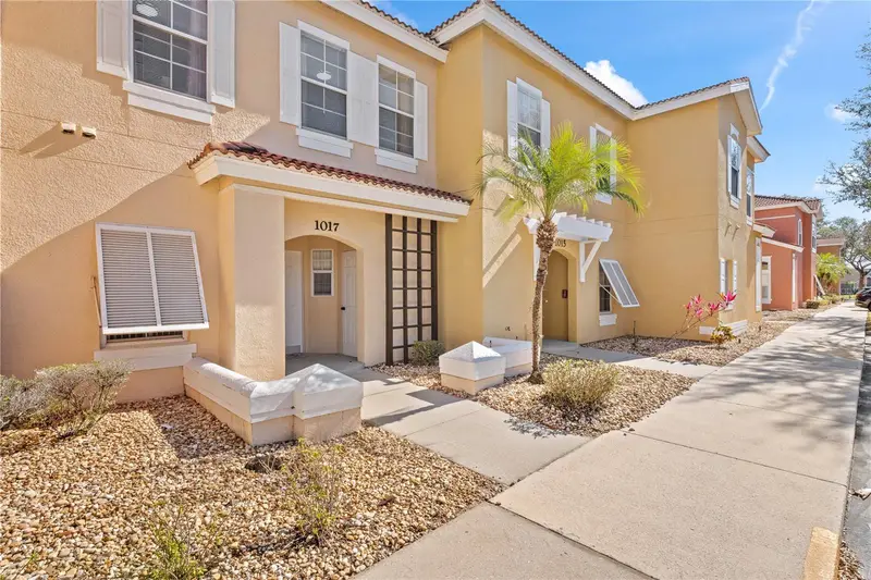 1017 Park Ridge Cir, FL