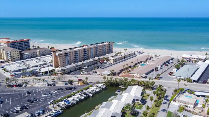 1255 Tarpon Center Dr #510, FL