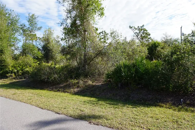 334 Omen St, FL