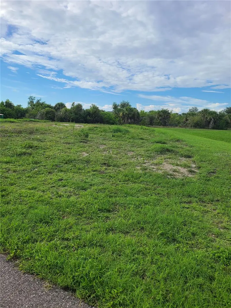 7450 Silage Cir, FL