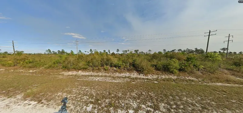 St Petersburg Dr, FL
