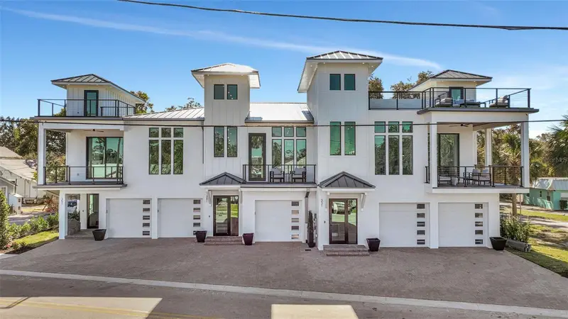 331 Albert St, FL