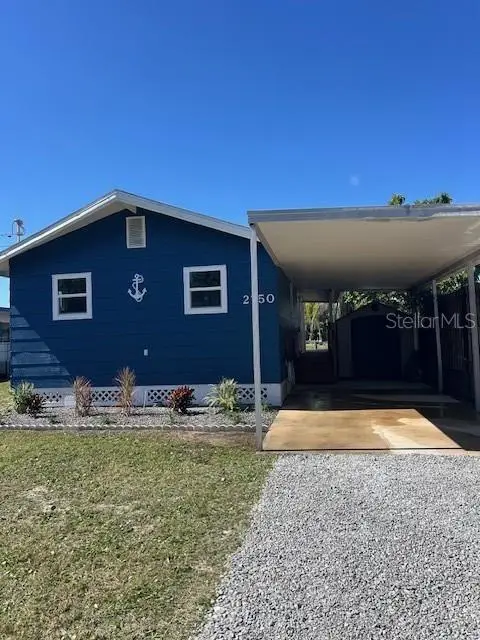 2750 N Comanche Pt, FL