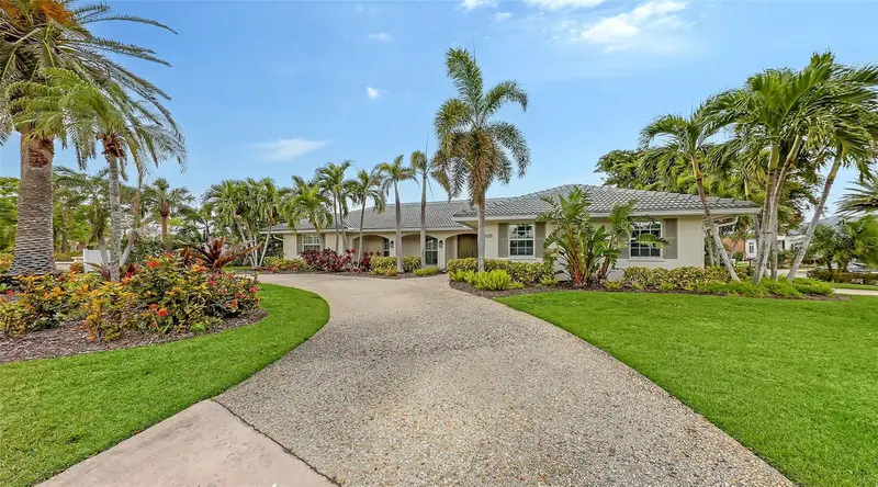 605 Wild Turkey Ln, FL