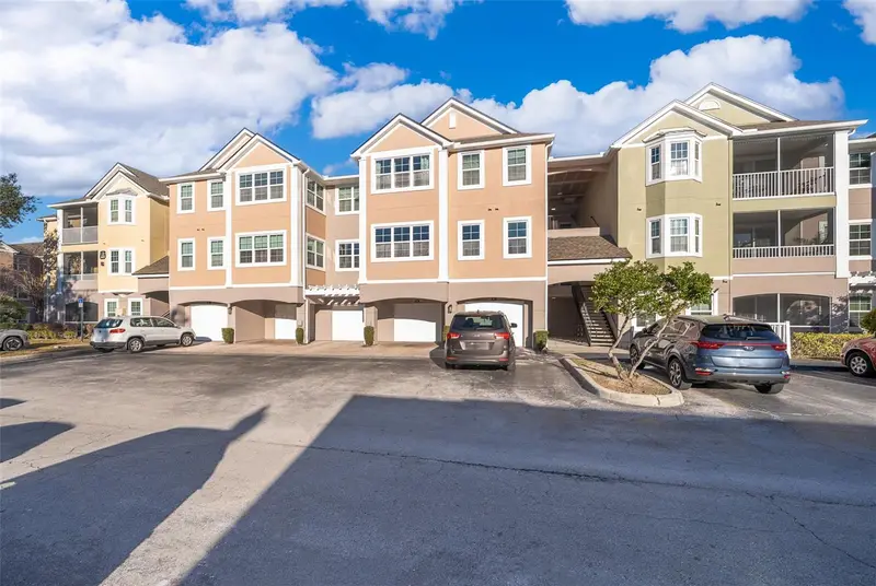 6413 Astor Village Ave #305, FL