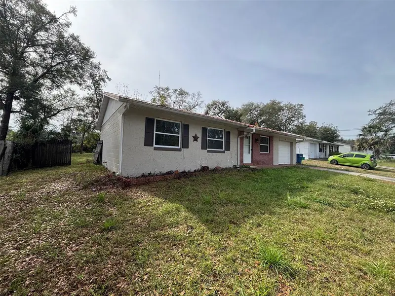 990 Liskeard Ave, FL