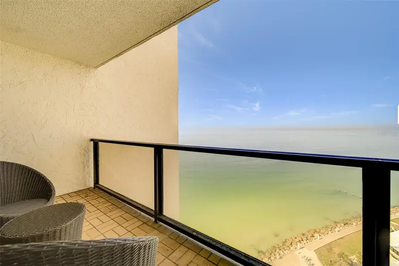 450 S Gulfview Blvd #1605, FL