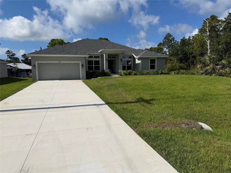17433 Edgewater Dr, FL