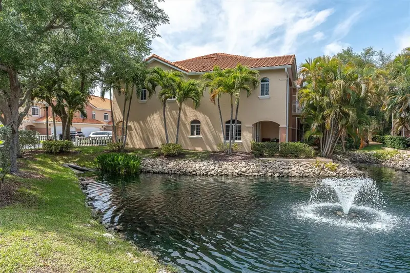 6224 Vista Verde Dr W, FL