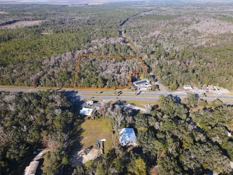 102 Highway 441, FL