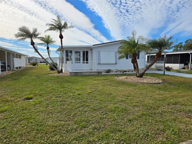 8479 Tanaka Dr, FL