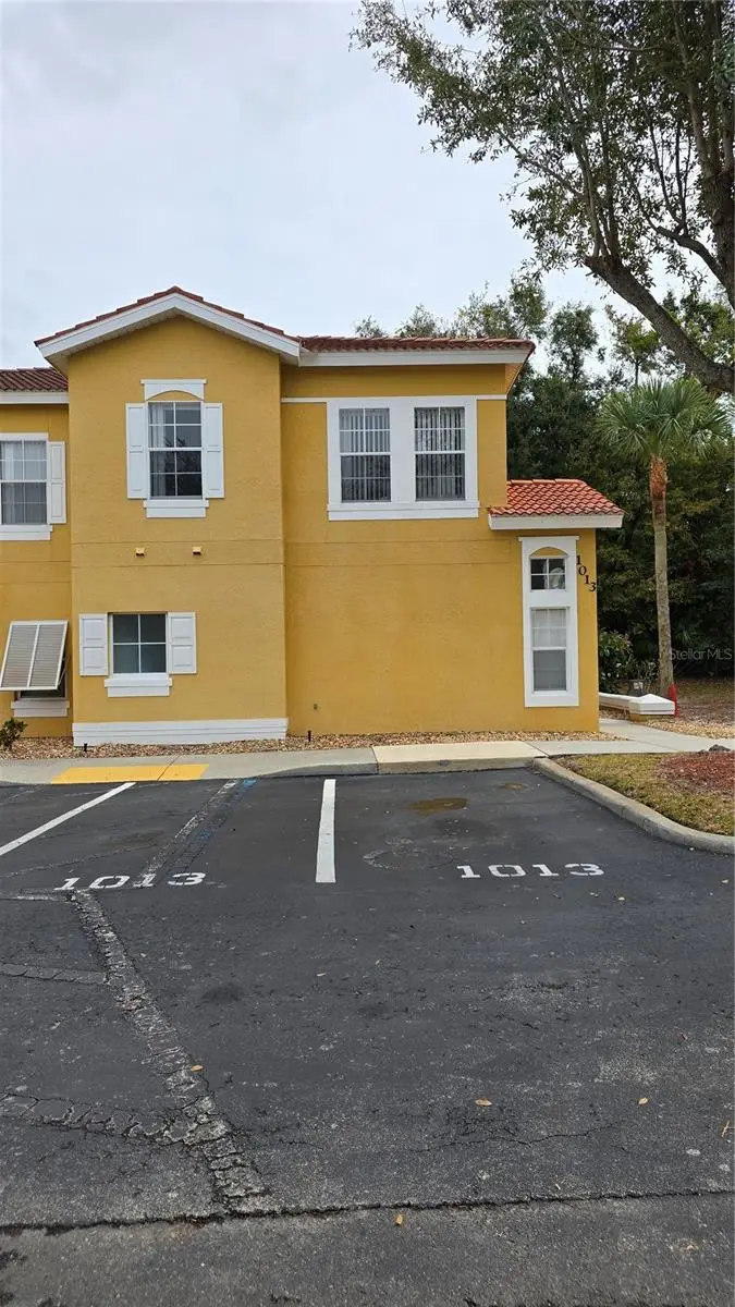 1013 Park Ridge Cir, FL