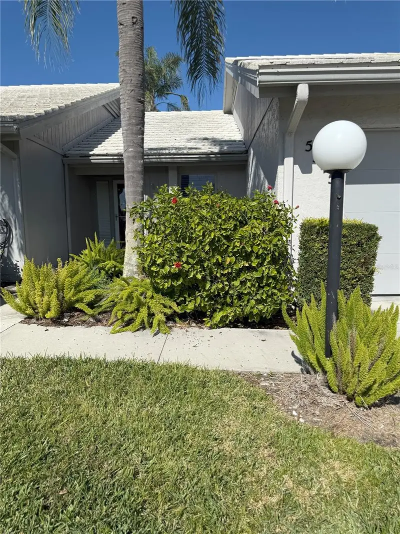 5345 Pamela Wood Way, FL