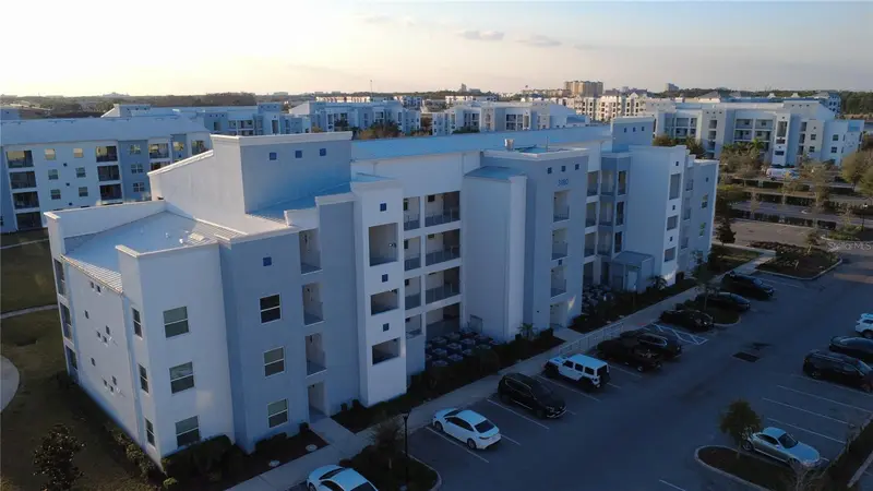 3180 Paradox Cir #102, FL