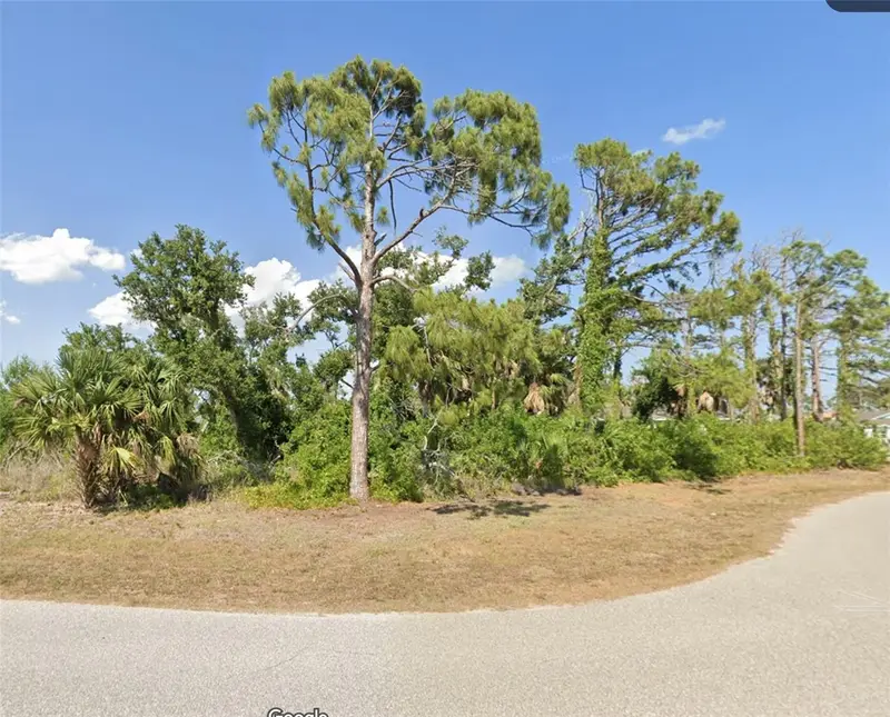 126 Australian Dr, FL