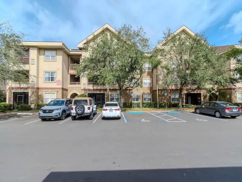 1429 Villa Capri Cir #306, FL