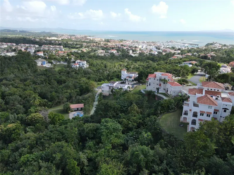4 Port Road #4, PR