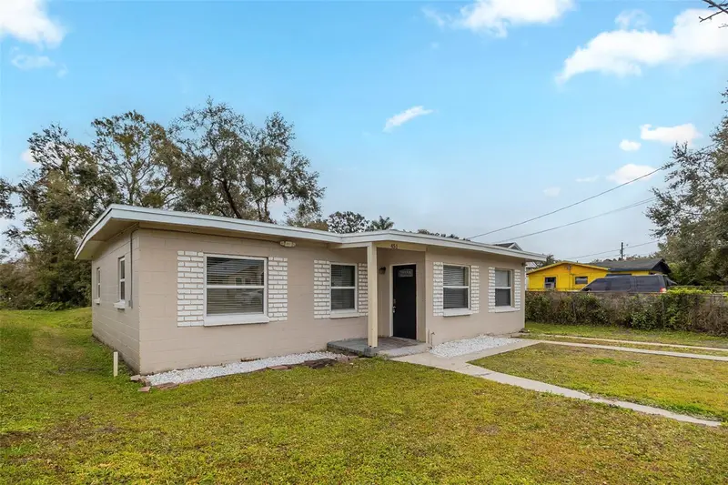 451 Rogers St, FL