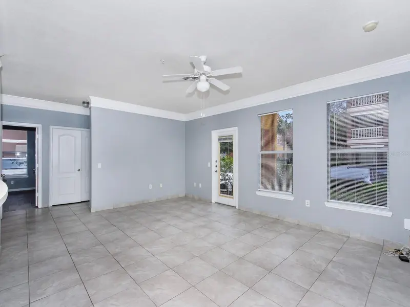 8848 Villa View Cir #106, FL