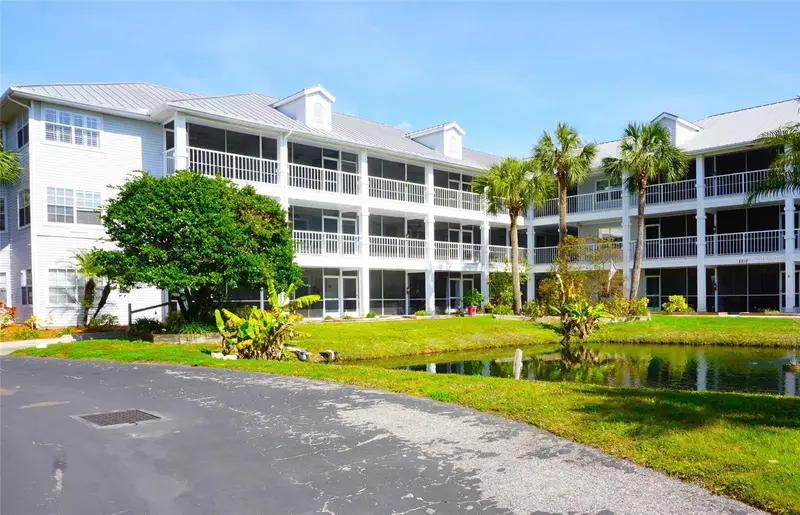 2164 Vista Del Sol Cir #505, FL