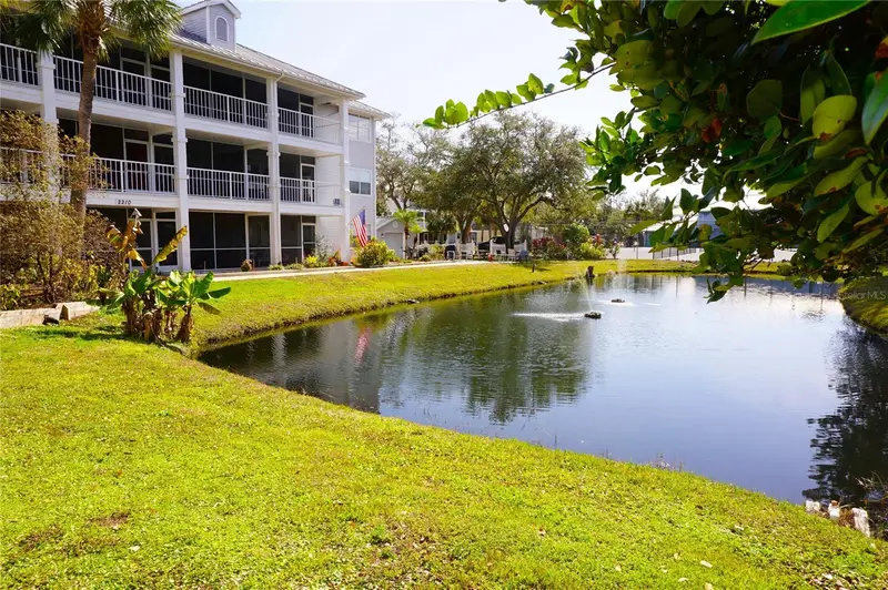 2164 Vista Del Sol Cir #505, FL