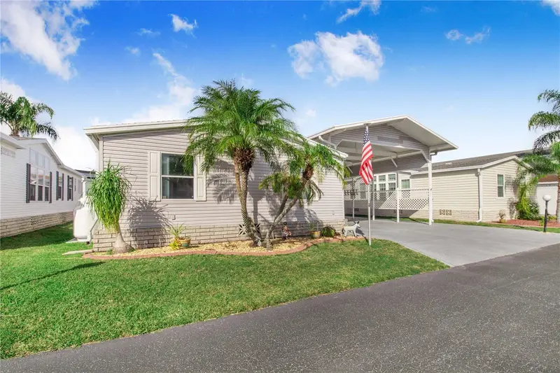 332 Fairway Blvd, FL