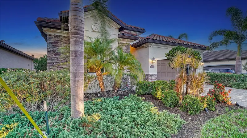 17467 Hickok Belt Loop, FL