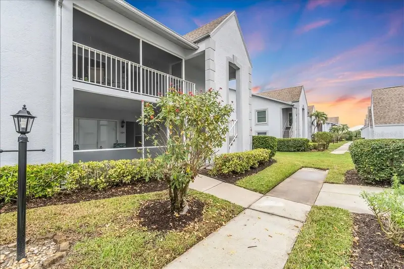 6713 Stone River Rd #206, FL