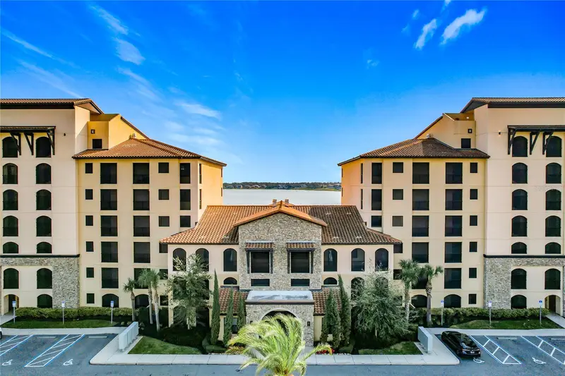 16300 County Road 455 #607, FL