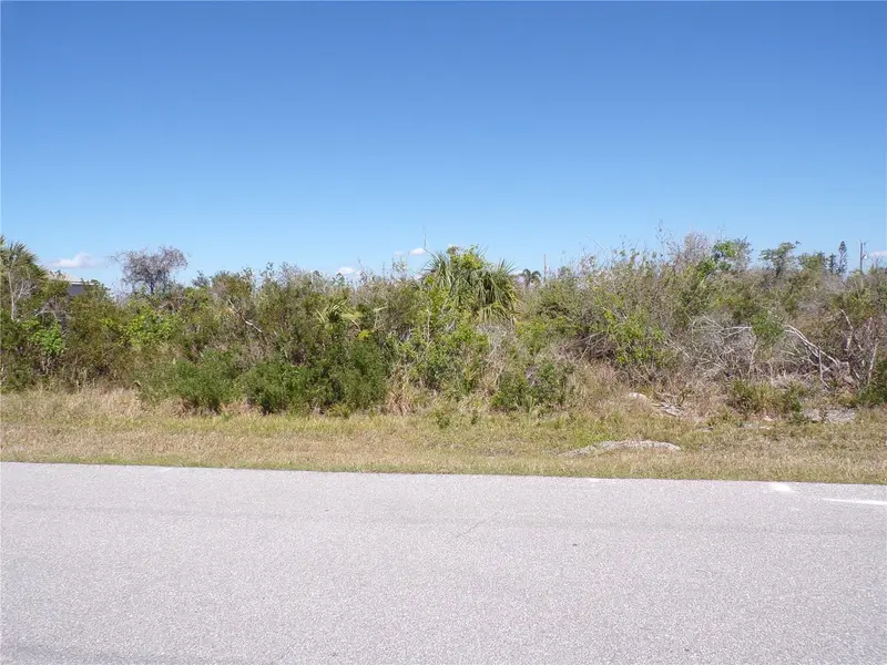 15547 Mccomb Cir, FL