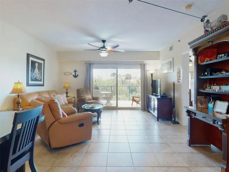 5300 S Atlantic Ave #6-206, FL