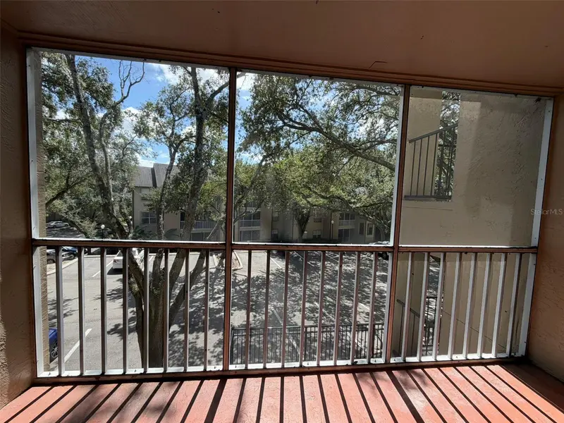 974 Leeward Pl #205, FL