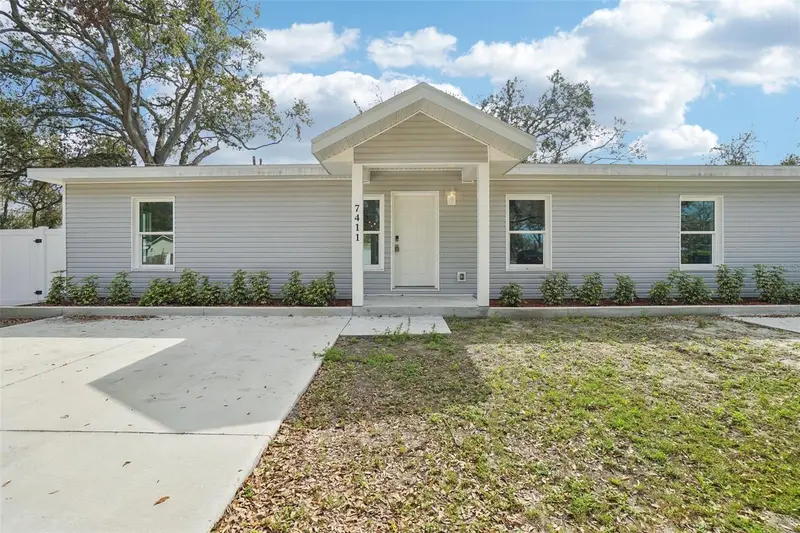 7409 & 7411 E 23rd Ave, FL