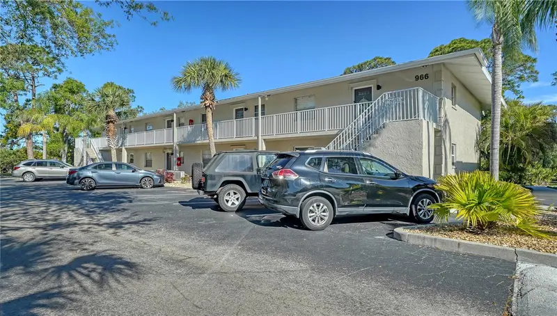 966 La Costa Cir #1, FL