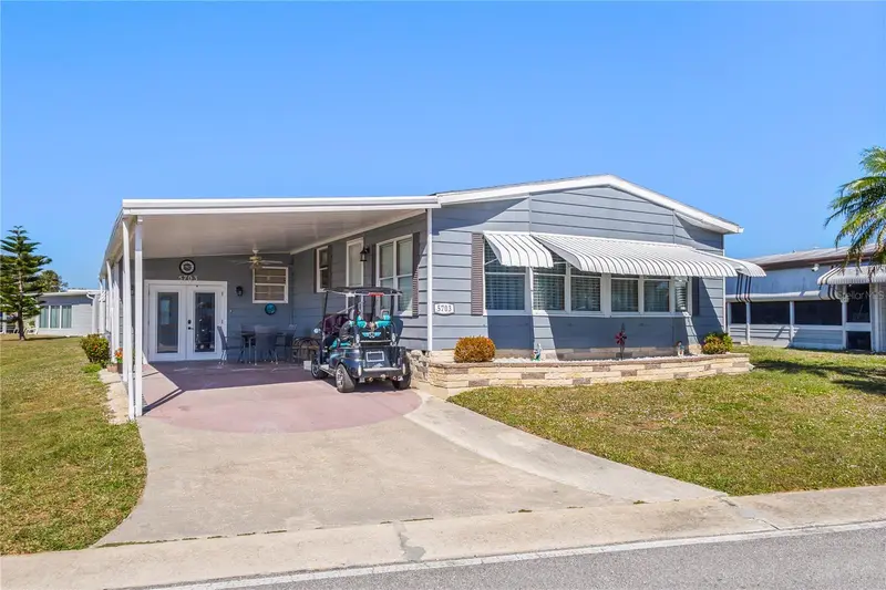 5703 Holiday Park Blvd, FL