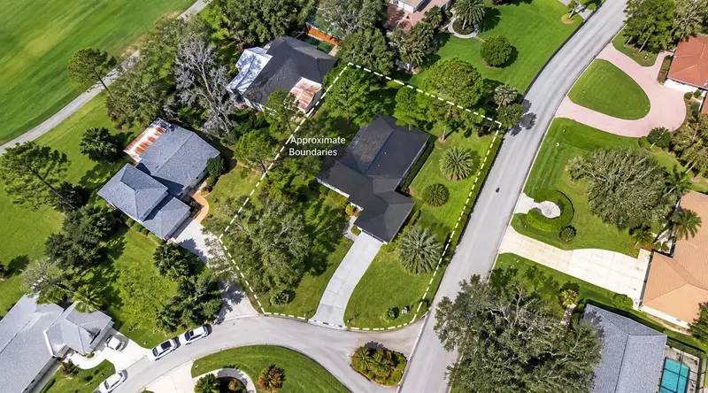 5144 Pine Tree Ln, FL
