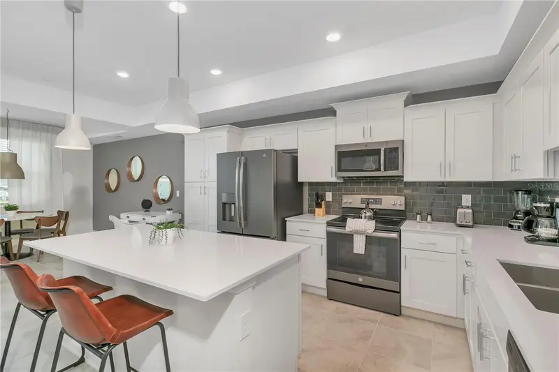 3121 Paradox Cir #203, FL