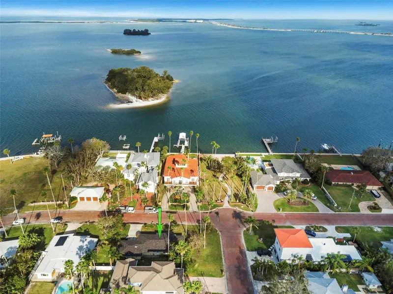 100 Buena Vista Dr S, FL