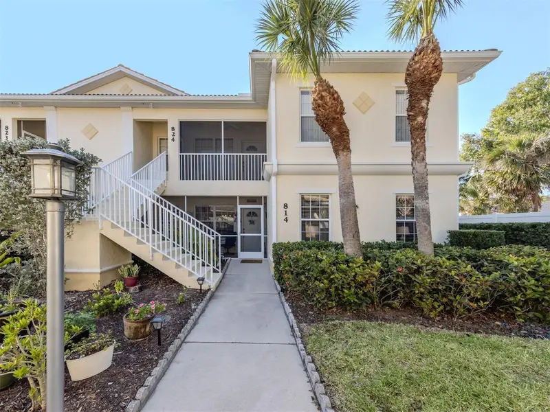 800 Gardens Edge Dr #814, FL