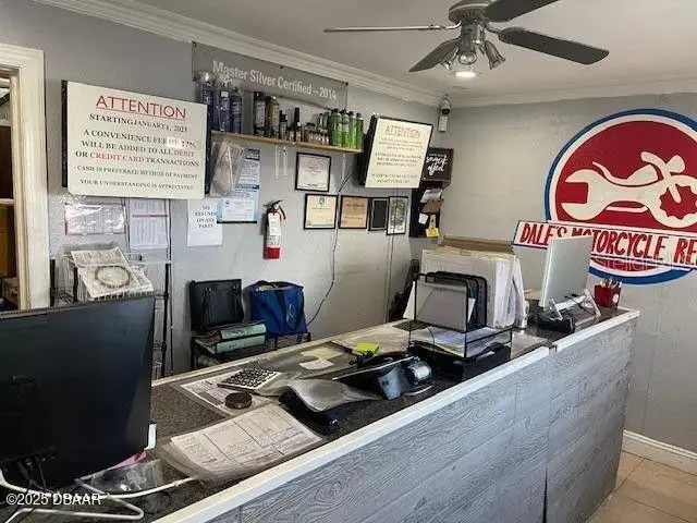 1520 N Nova Rd, FL